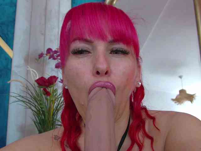 Foxxxy-MILF webcam