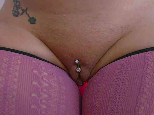 Foxxxy-MILF webcam