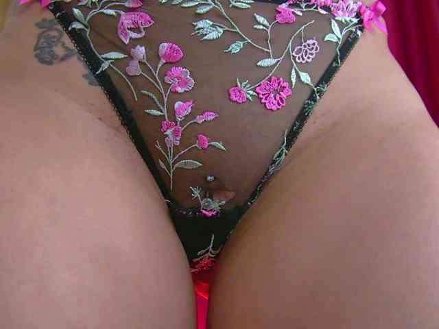Foxxxy-MILF webcam
