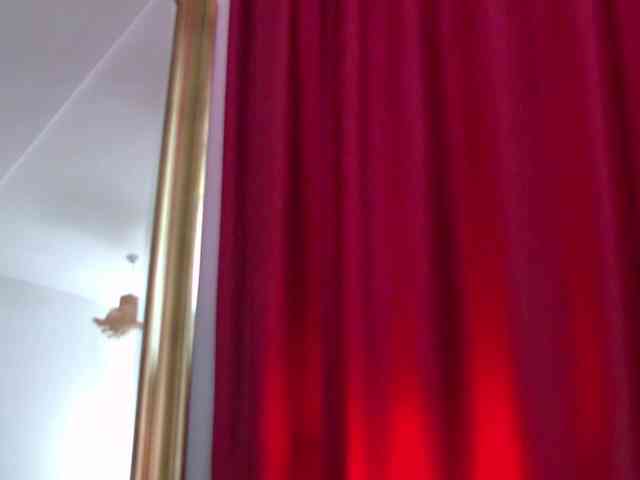 Foxxxy-MILF webcam