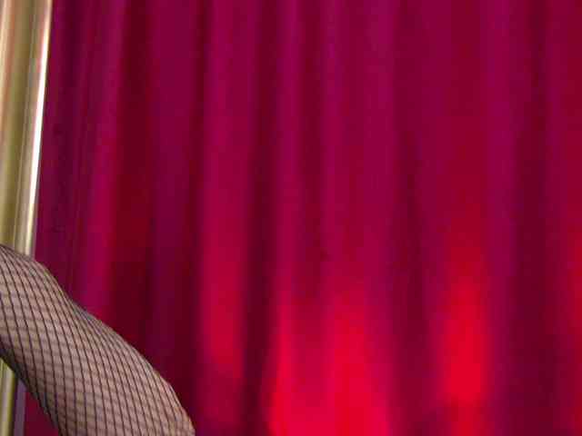 Foxxxy-MILF webcam
