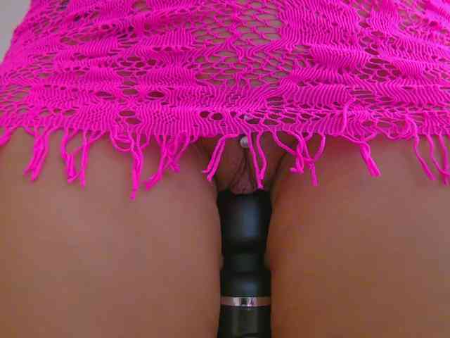 Foxxxy-MILF webcam