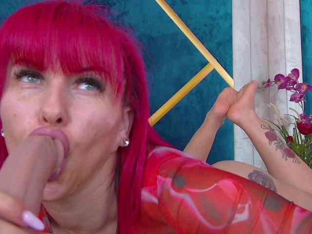 Foxxxy-MILF webcam