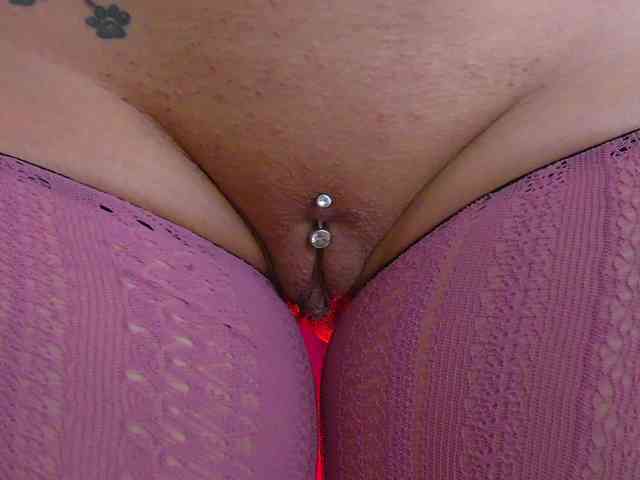 Foxxxy-MILF webcam
