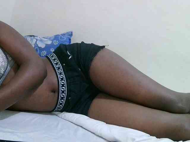 sweet-leylah webcam