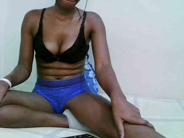 sweet-leylah webcam