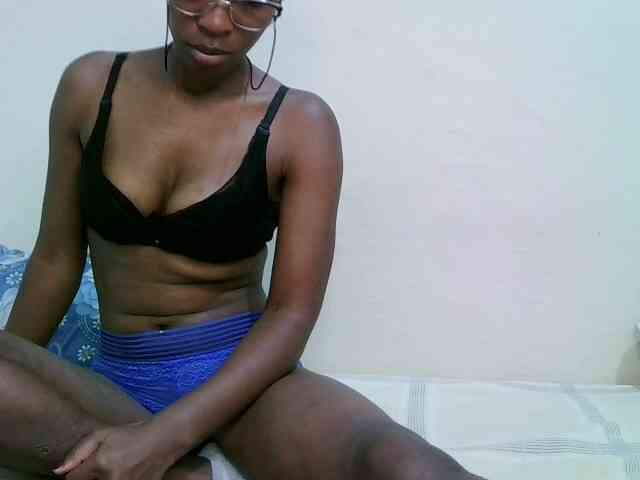 sweet-leylah webcam
