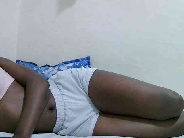 sweet-leylah webcam