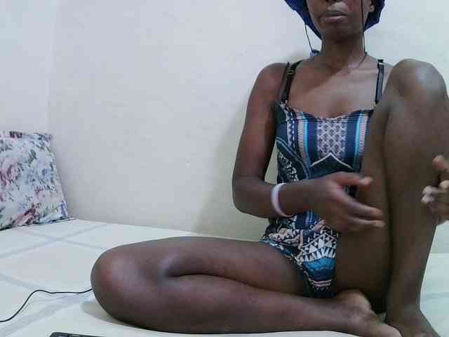 sweet-leylah webcam