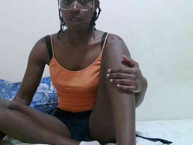 sweet-leylah webcam