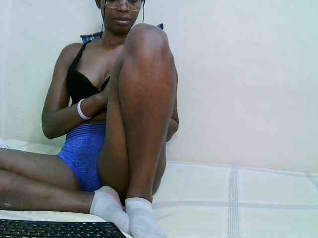 sweet-leylah webcam