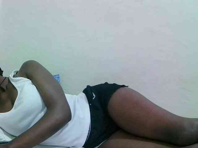 sweet-leylah webcam
