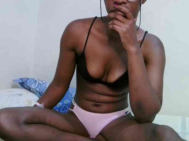 sweet-leylah webcam
