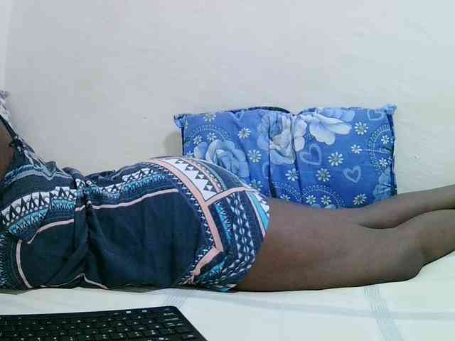 sweet-leylah webcam