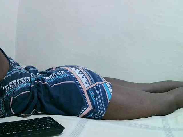 sweet-leylah webcam