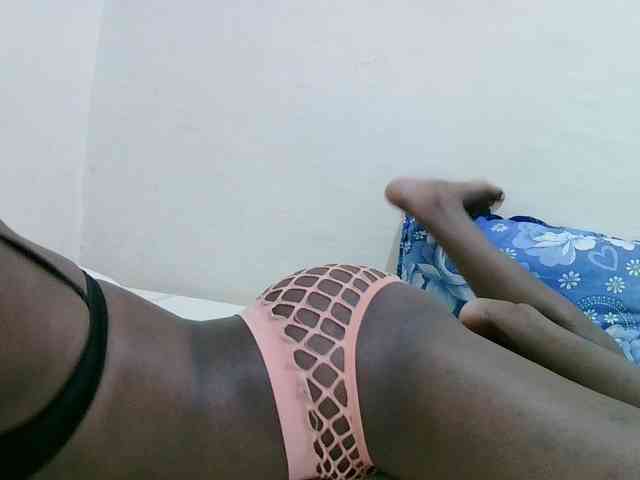 sweet-leylah webcam