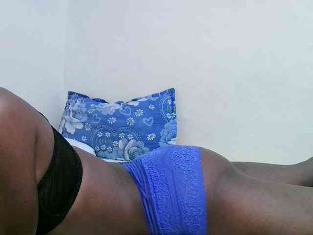 sweet-leylah webcam