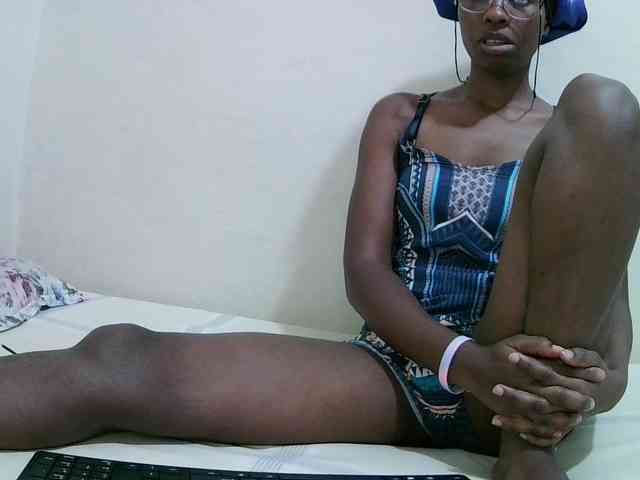 sweet-leylah webcam