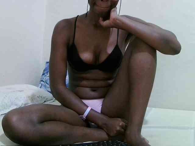 sweet-leylah webcam