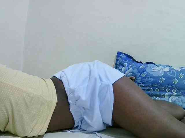 sweet-leylah webcam
