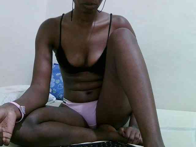 sweet-leylah webcam