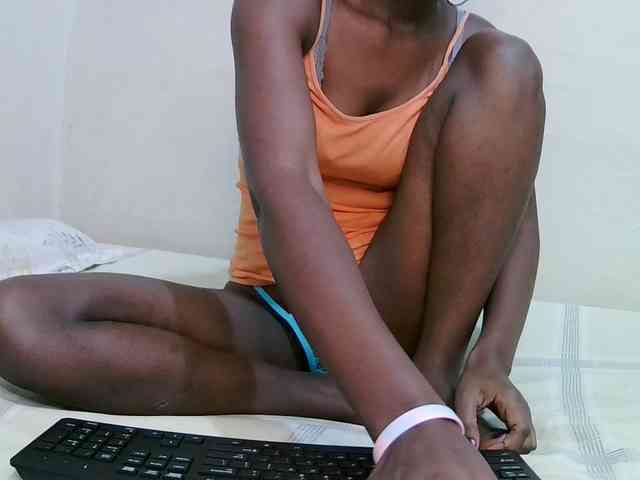 sweet-leylah webcam