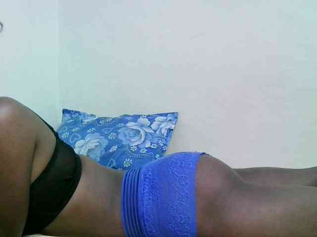 sweet-leylah webcam