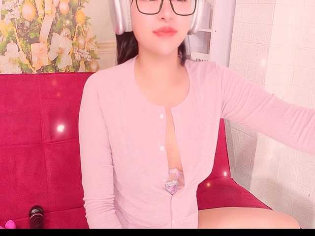 Nina0206's BongaCams show and profile