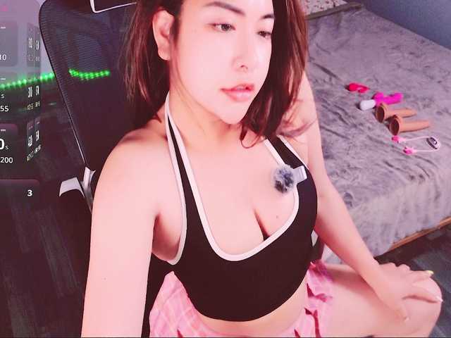 Nina0206's BongaCams show and profile