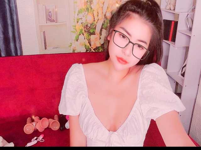 Nina0206's BongaCams show and profile