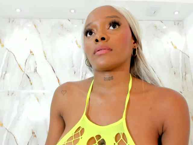 Mia-jackson webcam
