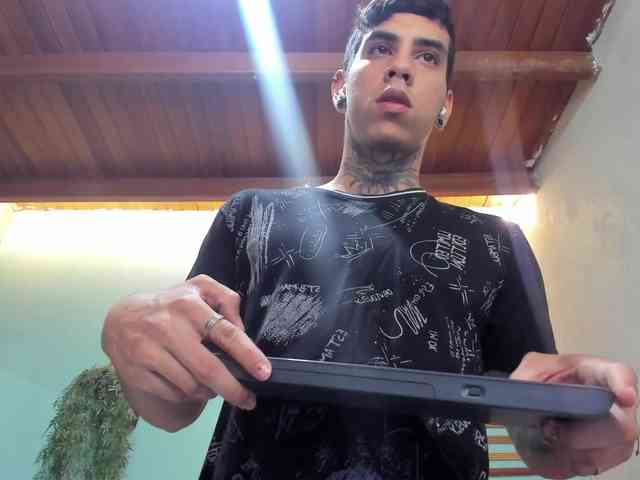jharol-cardona