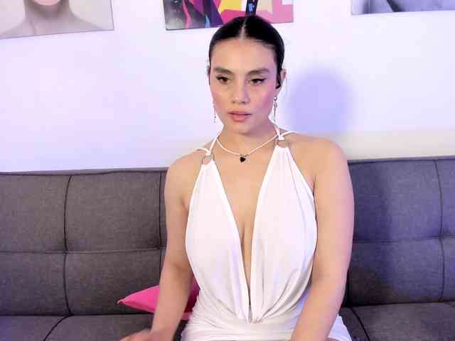 Maylin-Garcia webcam