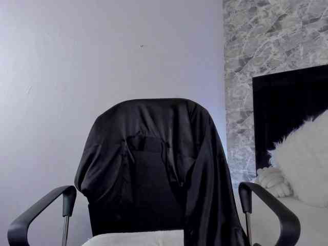 Maylin-Garcia webcam