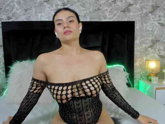 Maylin-Garcia webcam