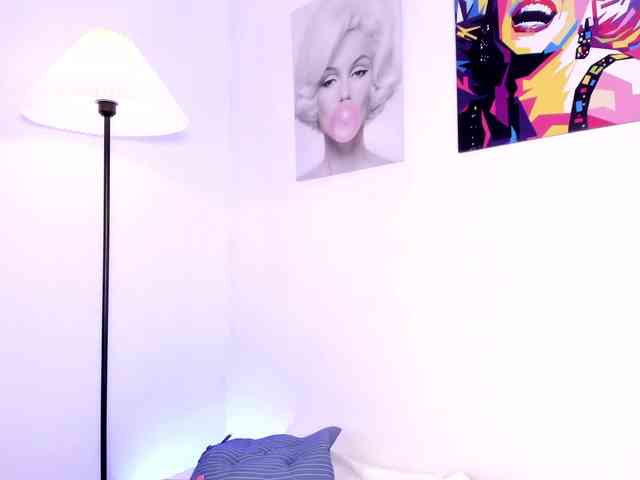 Maylin-Garcia webcam