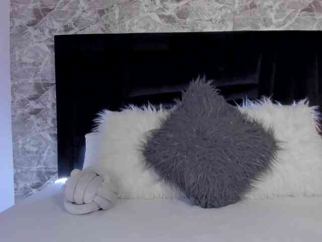 Maylin-Garcia webcam