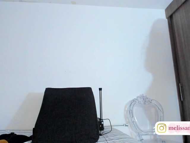 sara-maisa's BongaCams show and profile