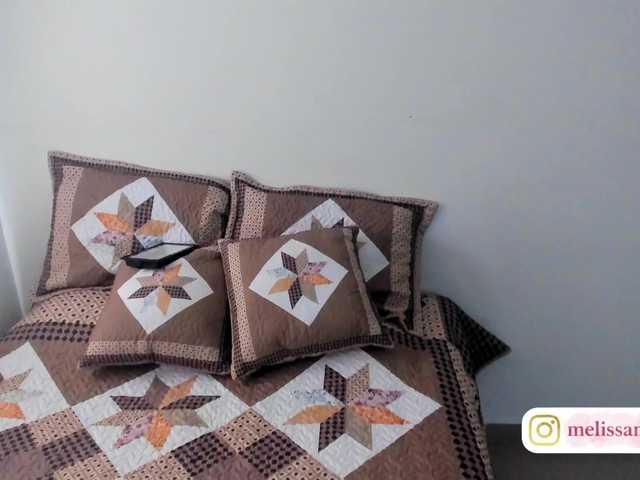 sara-maisa's BongaCams show and profile