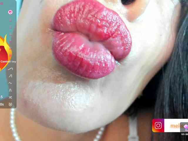 sara-maisa webcam