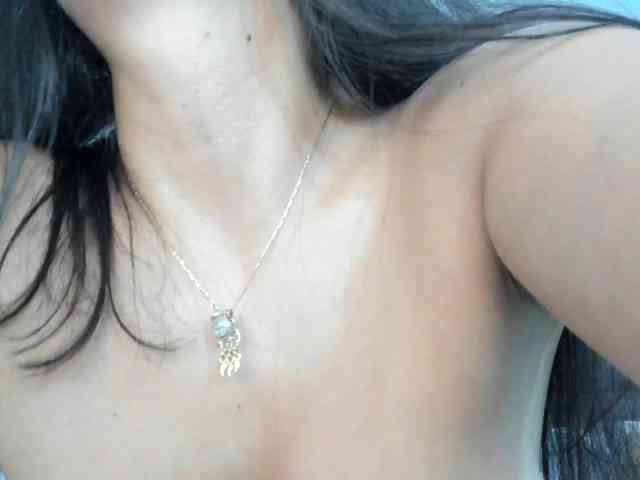 sara-maisa webcam