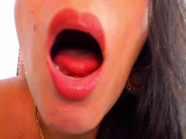 sara-maisa webcam