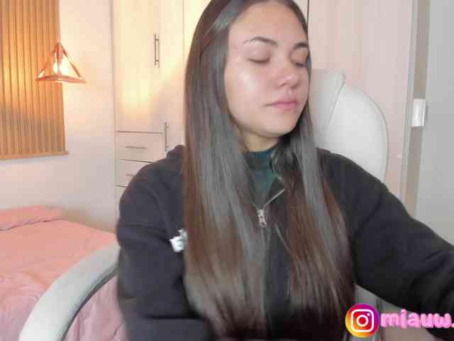 mianevaeh webcam
