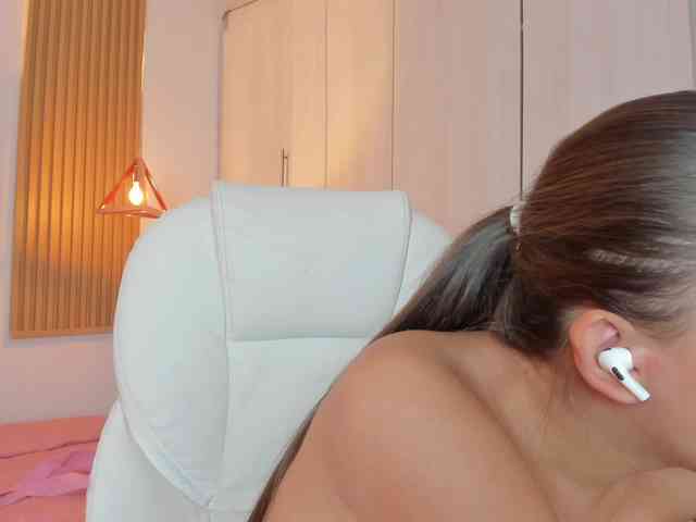 mianevaeh webcam