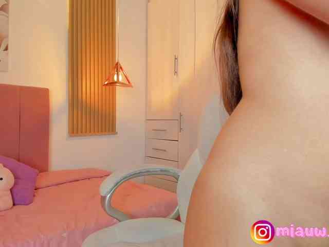 mianevaeh webcam