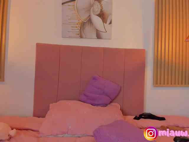 mianevaeh webcam