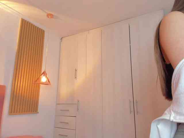 mianevaeh webcam