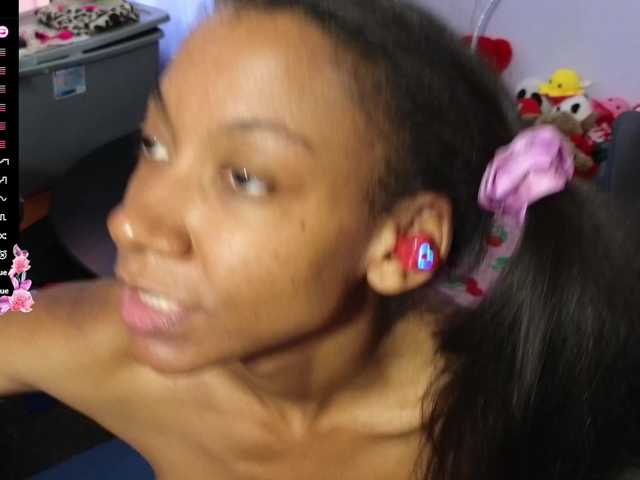 Mocha17's BongaCams show and profile