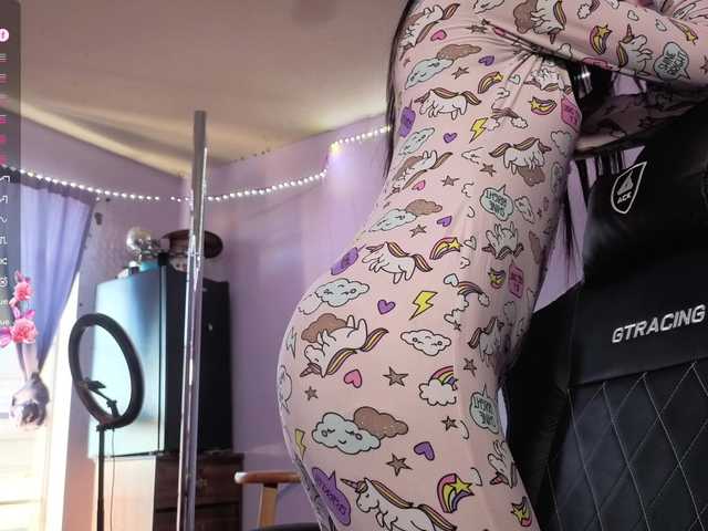 Mocha17's BongaCams show and profile