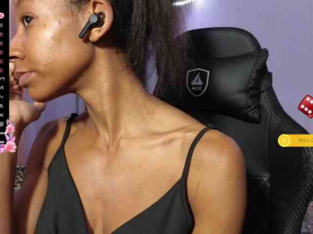 Mocha17 Live Webcam on BongaCams